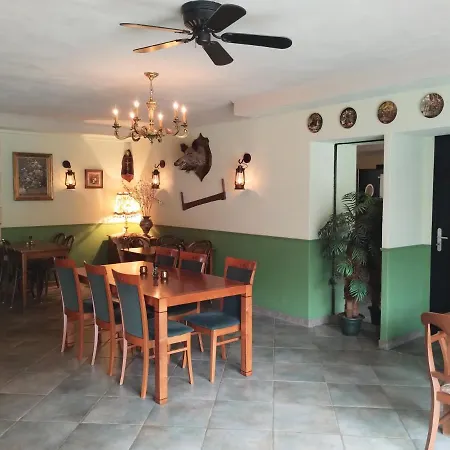 Reve De La Vallee Hotel *